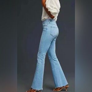 Mother - The weekender fray 
Size 32
EUC